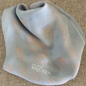 Alexander McQueen silk skull scarf